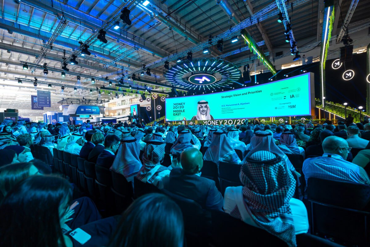 فريق/مجتمع تعليمي